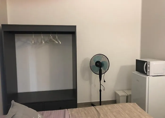 Marconi 11 ゲストハウス *